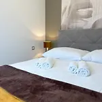 Hotel Lony