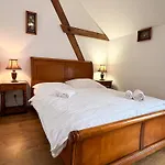 Hotel Lony